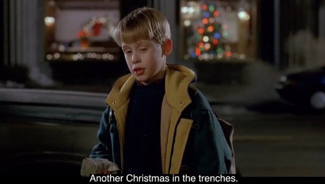 effxzzzyy's tweet image. the only day of the year you can retweet this 🎄