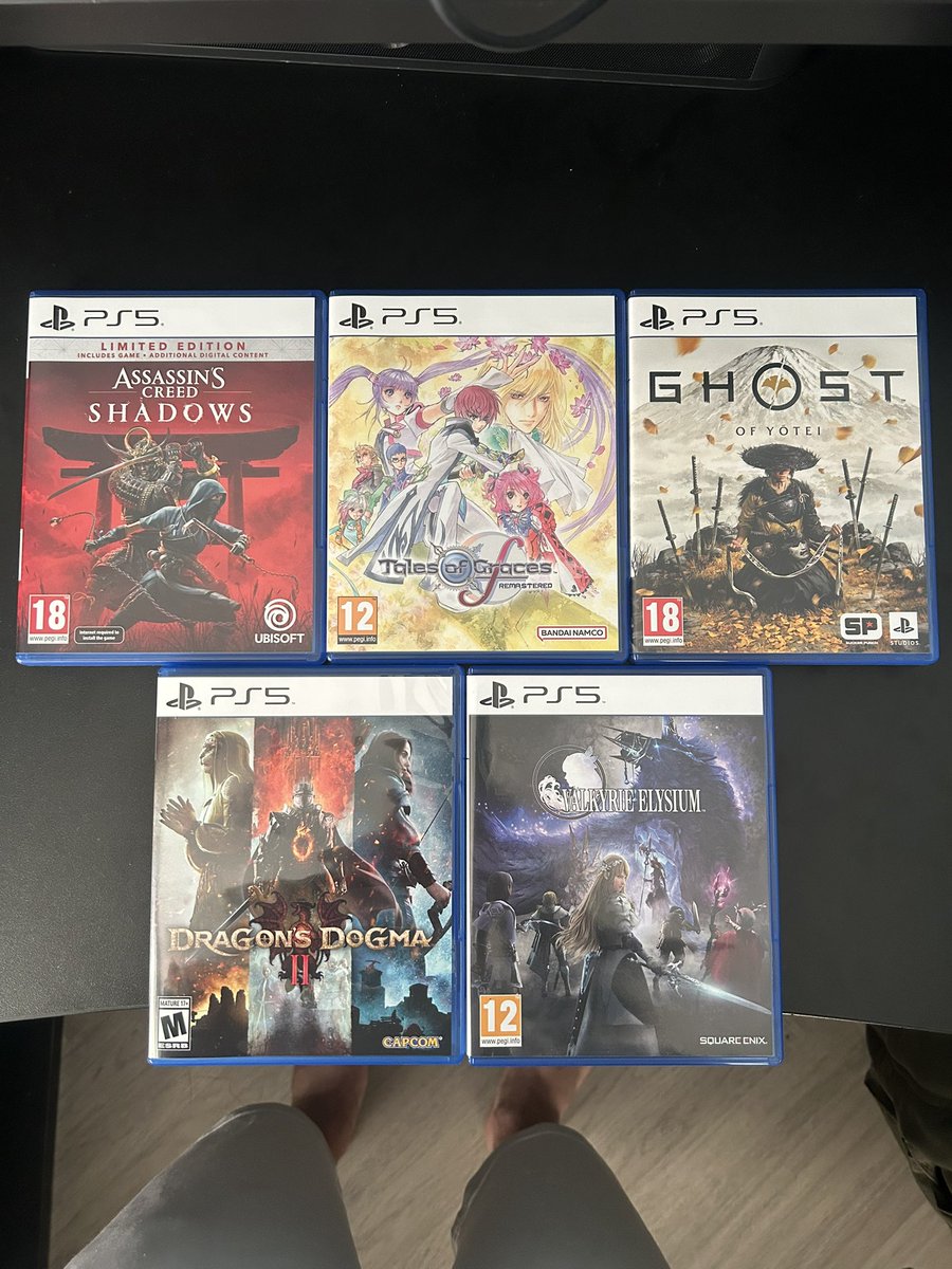 MillzyPlays's tweet photo. Wow, so my wife absolutely spoiled me. She really is the best. https://t.co/4DtRCURiG2
