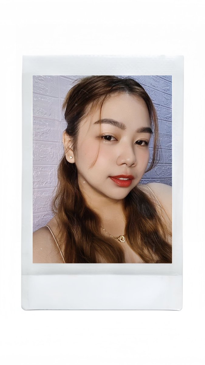itssbenzL's tweet photo. merry christmas🎄 https://t.co/gNaoFK4QVd