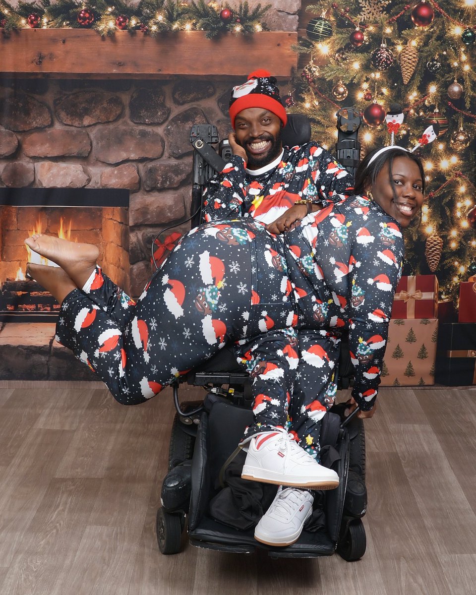 PushaGreen's tweet photo. Merry Christmas from a real cripple
Have some holiday cheer  YaFeelMe 
CrippleLivesMatter https://t.co/a32qDOSUNt