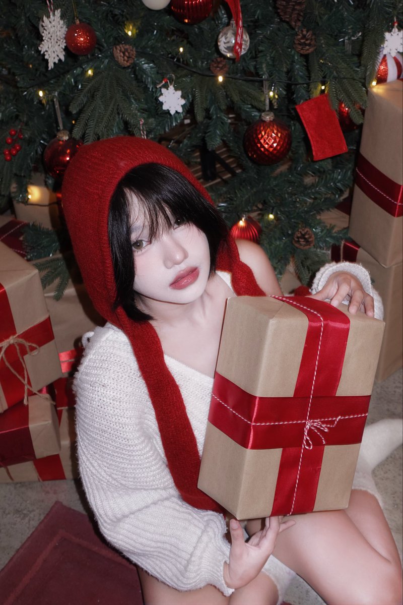 callmeborami's tweet photo. Merry Christmas ho ho ho~ 🧑🎄🎁🎄🦌
I wish everyone has a happy time ❄️☃️
luv u ~💋
#borami https://t.co/OxcbJhBofp