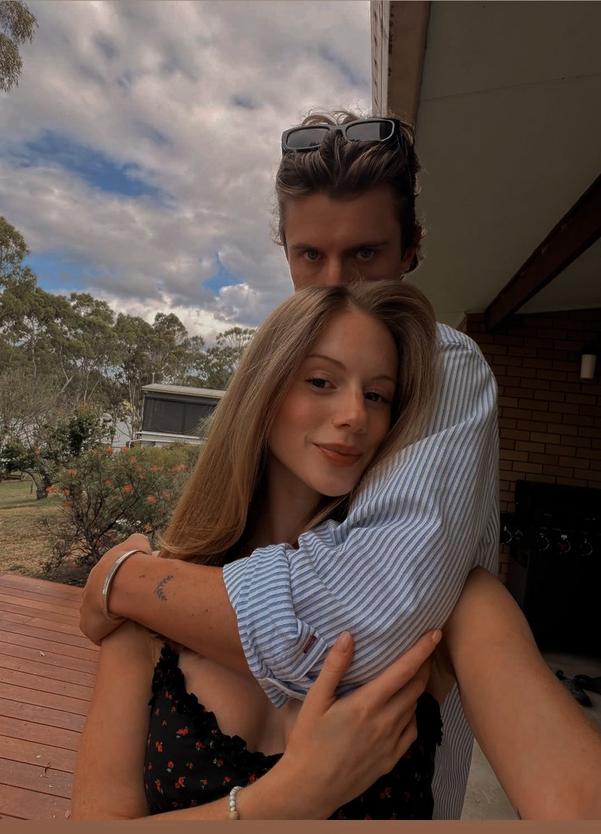 ᅠ
ᅠ

 𖧷˳    reconnaissante de passer
          mon troisième noël avec le
          plus beau cadeau que la vie 
          m'aie offert. joyeux noël ✨

                        ✧ଂ٠. .·٠  

ᅠ

ᅠ