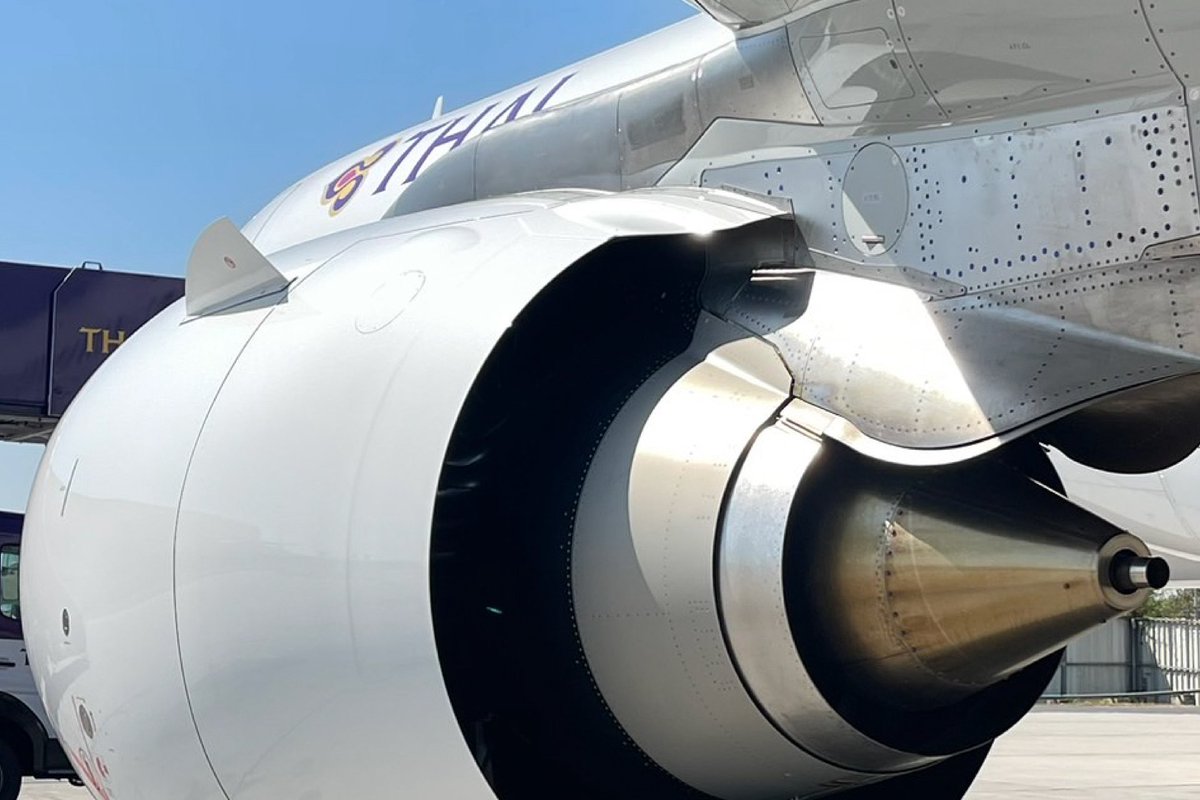 ThaiAirways's tweet image. ✈️💜 THAI Welcomes Its First Airbus A321neo

Thai Airways International Public Company Limited (THAI) has officially welcomed its first Airbus A321neo, registration HS-TOA, bestowed with the royal name “Boworrangsee,” strengthening fleet capabilities to support growth across the…