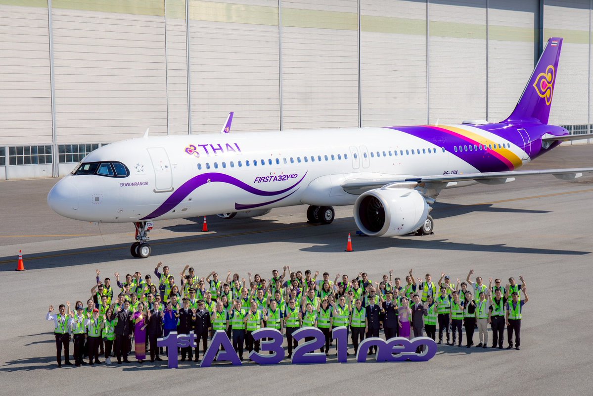 ThaiAirways's tweet image. ✈️💜 THAI Welcomes Its First Airbus A321neo

Thai Airways International Public Company Limited (THAI) has officially welcomed its first Airbus A321neo, registration HS-TOA, bestowed with the royal name “Boworrangsee,” strengthening fleet capabilities to support growth across the…