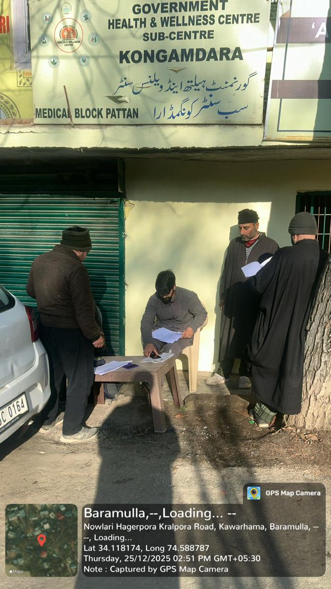 SheikhUmer46299's tweet photo. The Department of Food Civil Supplies is conducting a special awareness drive to inform &amp; teach consumers how to use the Citizen Login of the SMART PDS to avail various facilities from their home. Location: Maharajpora  @FCSCA_Bla 
#SushasanSaptah2025 #PrashasanGaonKiOre" https://t.co/o8BuTklRhX