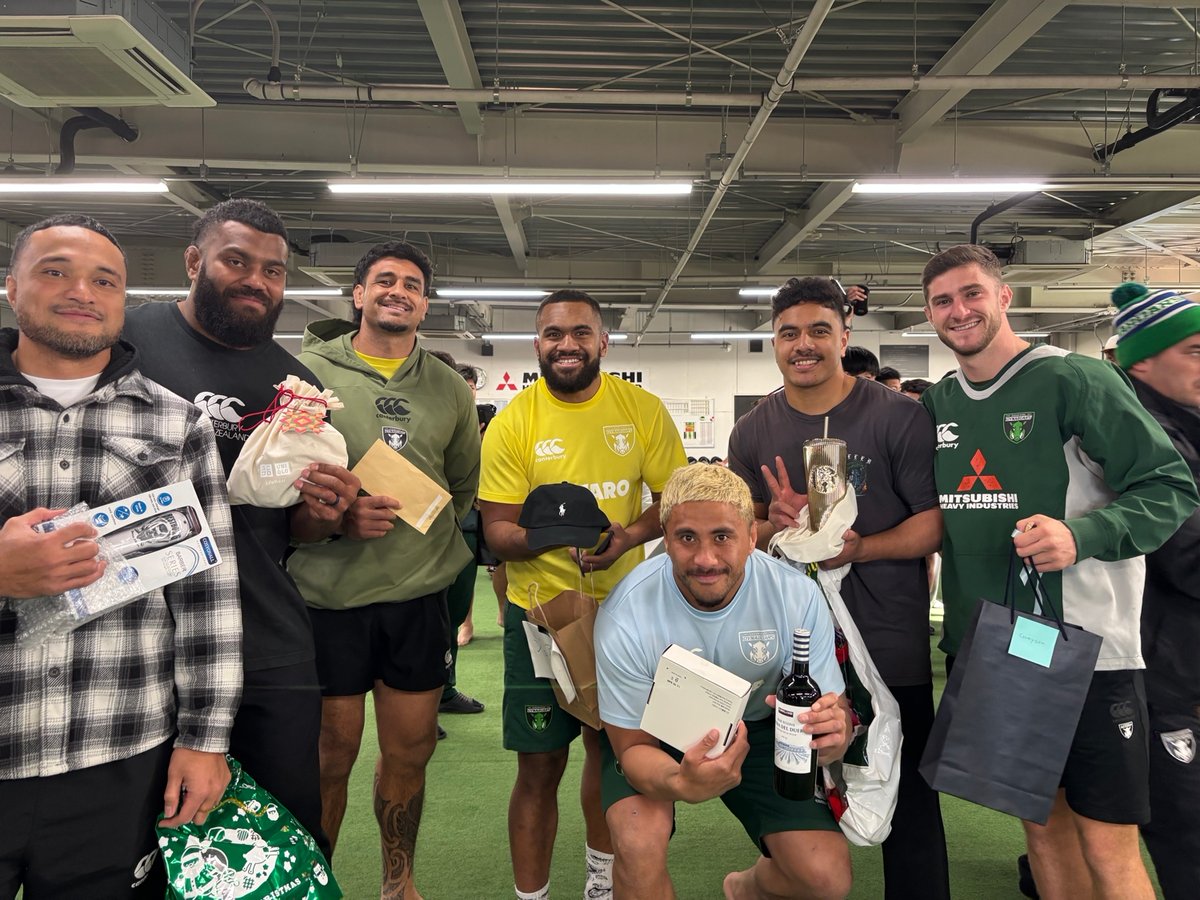 📝#番記者ポスト/チームの裏側📸 #クリスマス 恒例企画「シークレット