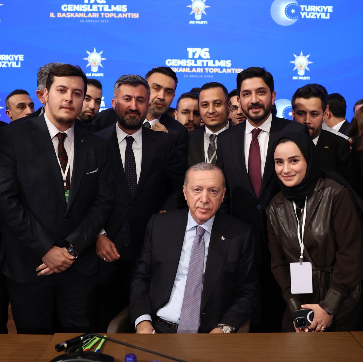 Liderimiz @rterdogan ile il başkanları toplantısı hatırası…