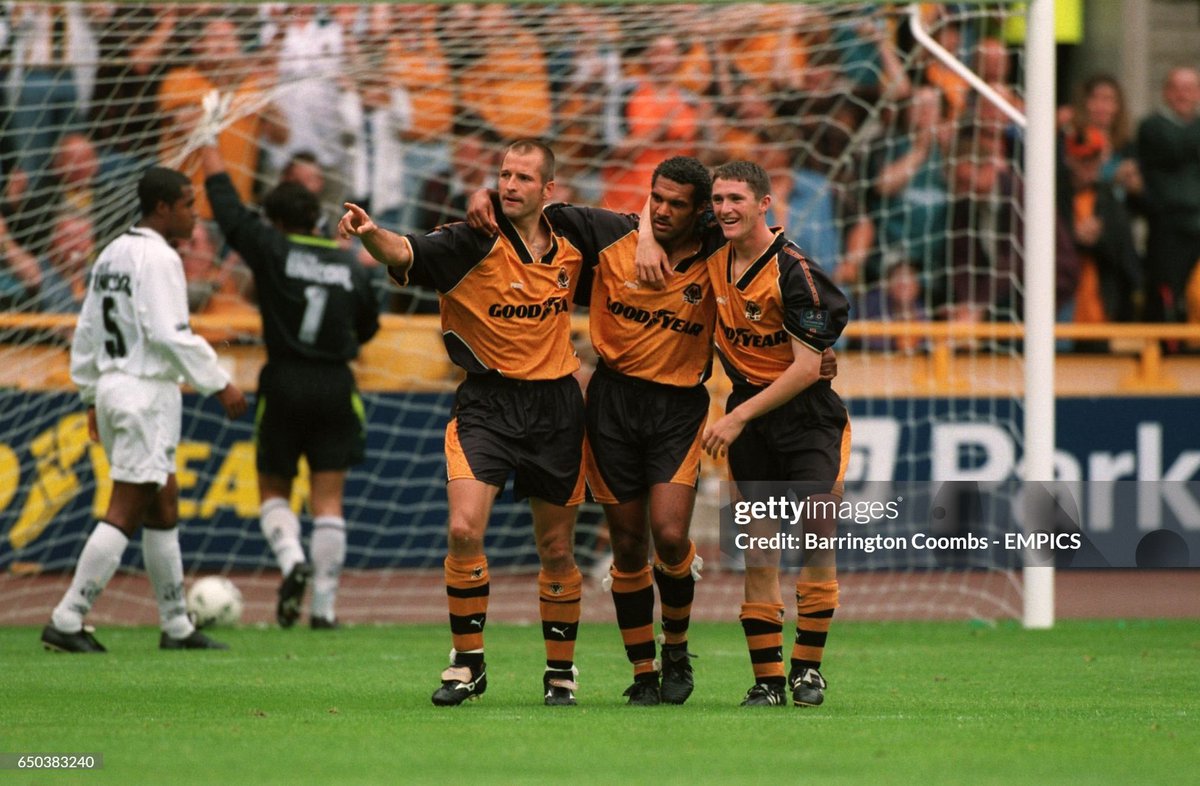 wolvesshirts's tweet photo. Merry Christmas from Bully & Keano πΊπ
#wwfc #wolves #stevebull #robbiekeane @classicshirts https://t.co/SaPck4SkBU