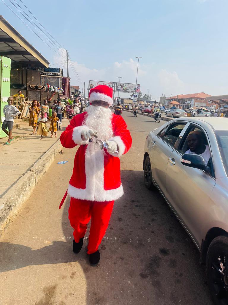 Magic_Afoo's tweet photo. Merry Christmas everyone 🤭🤭🎁🎄 https://t.co/gXWbolx9Gk