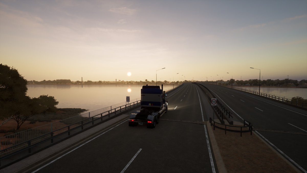 AustraliaTruck's tweet image. First light of the day, engine’s roaring — time to grab the next delivery! 🔥
#TWA #TruckWorldAustralia #trucks #drivingsimulator #indiegames
