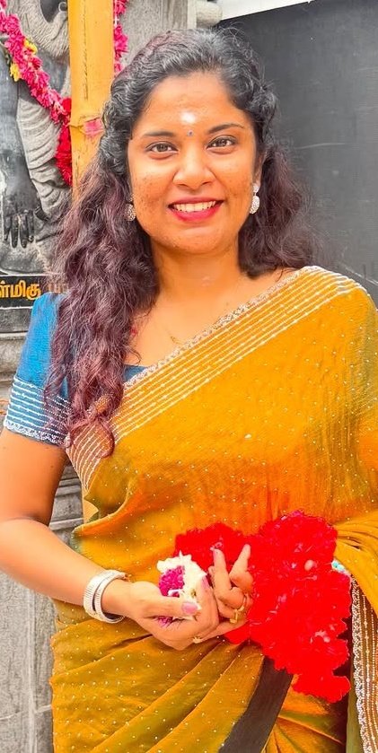 ActressAddictt's tweet image. For Husband                           For Boss