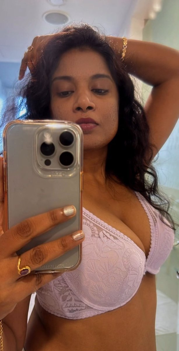 ActressAddictt's tweet image. For Husband                           For Boss