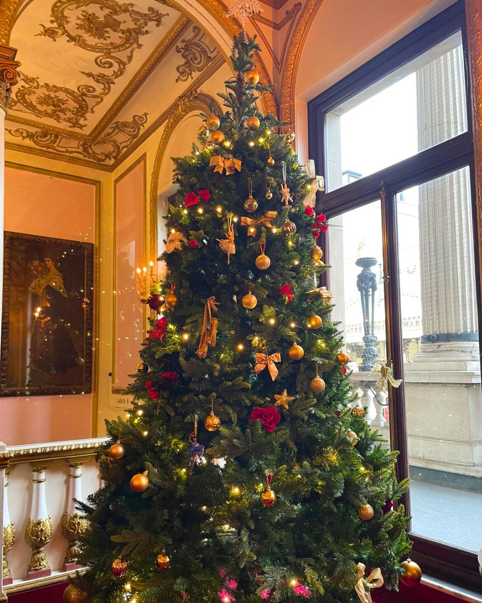 Phantom Of The Opera tweet media