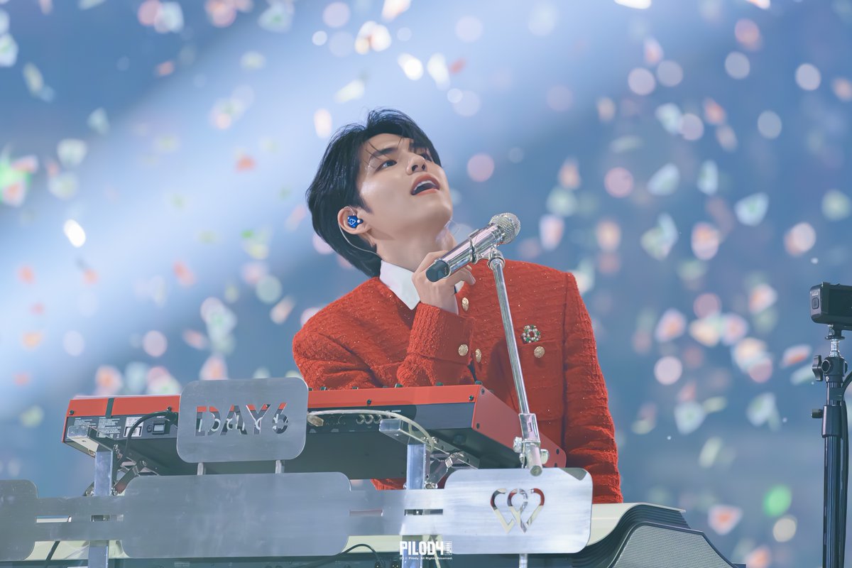 251220 The Present    
#DAY6 #데이식스 #원필 #WONPIL