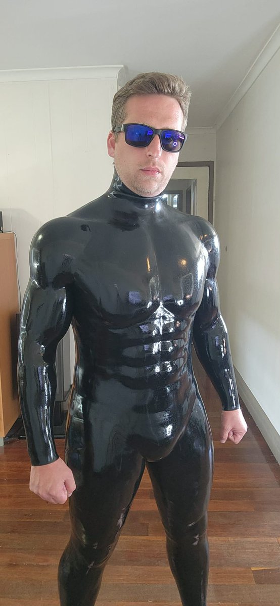 GummiDrummer88 tweet media