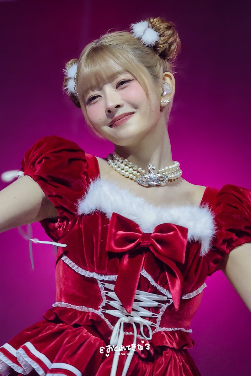 okuretekita_ive's tweet image. 251225 SBS 

#REI #레이
#IVE #아이브