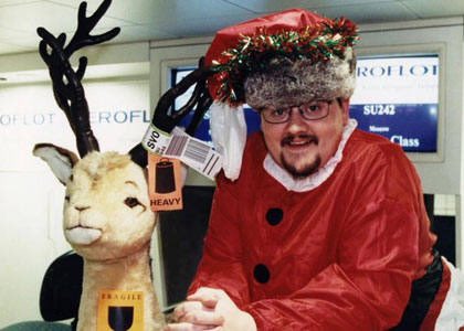 For those who remember! Here’s to lovers of #Airport from <a href="/BBCOne/">BBC One</a> at <a href="/HeathrowAirport/">Heathrow Airport</a> have a wonderful day folks! #nostalgia #Christmas #avgeeks