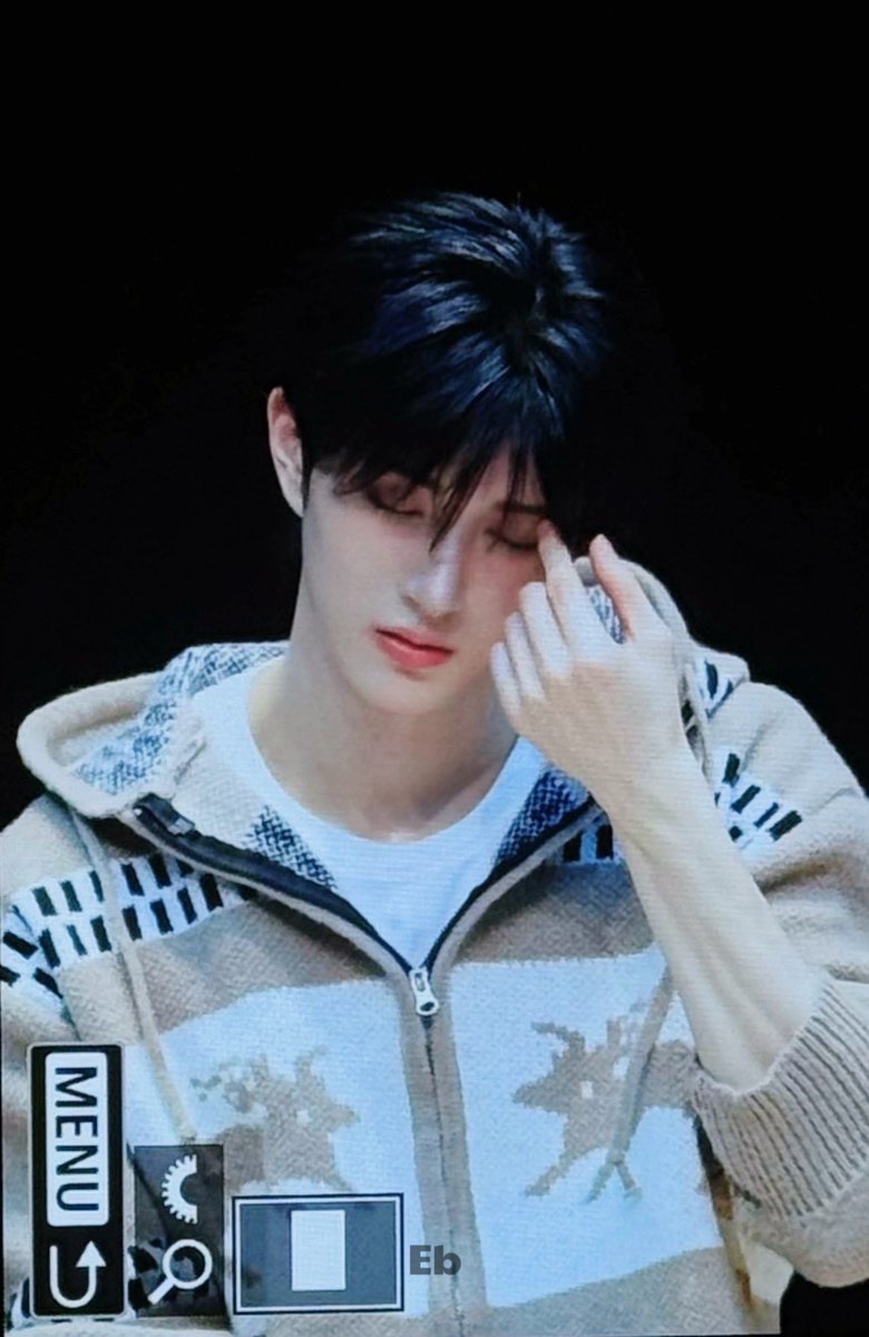 251225

오늘 너무 멋있어 🖤🖤

#我的幸運小獅子
#XODIAC #LEO #李傲賢
#소디엑 #리오