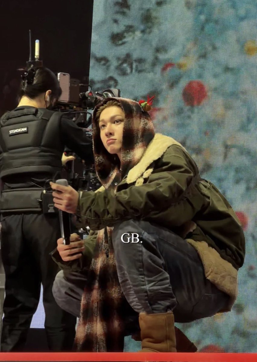 minimonimartin's tweet image. martin being nervous oh my aegipie