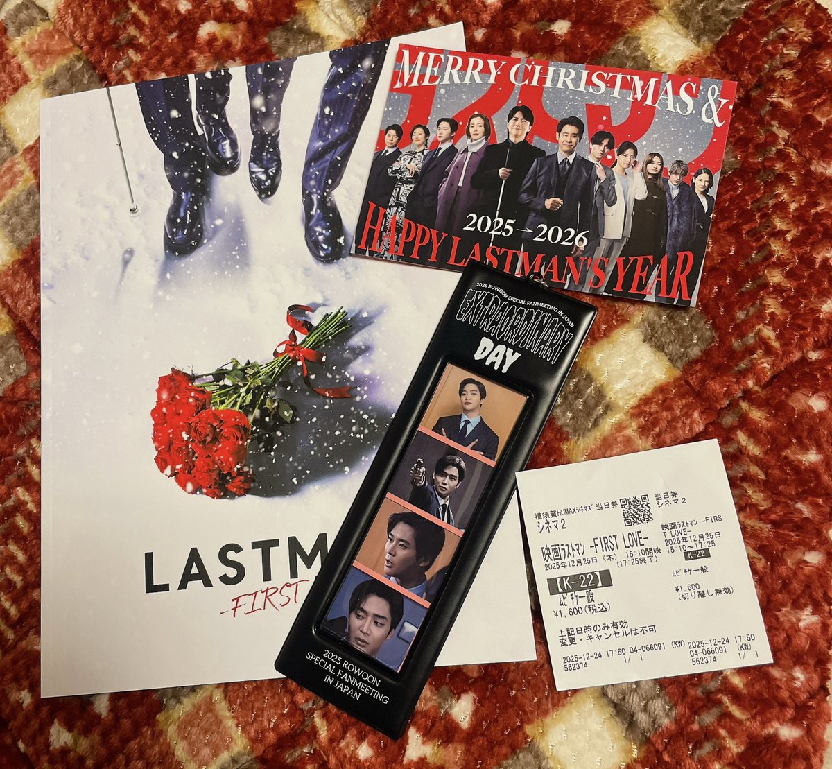 1日遅れでユッティ(笑)に会ってきたよー  カッコよくて声出そうになった  足長いからアクションシーンは映え映え🤭 ましゃの大学時代のキャスティングにはそう来たかって声出た 情報なかったからSecretだったのかな  で、パンフレットにチャン・シンユいる  クライド・ユンじゃない🙄
 #ロウン  #로운