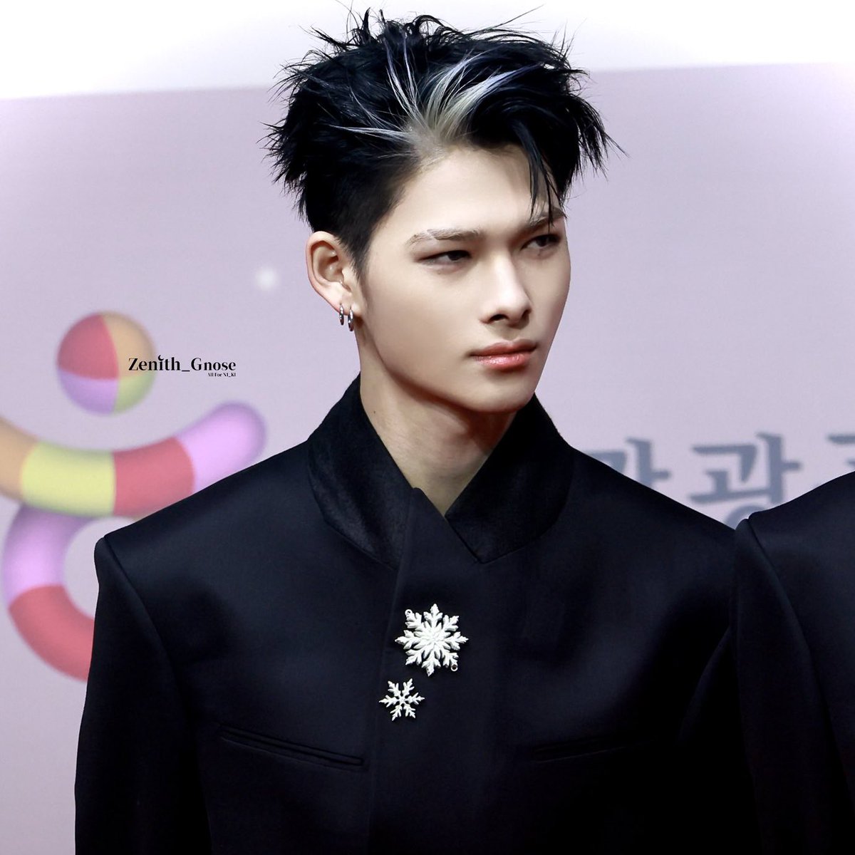 halizeice's tweet image. 😭