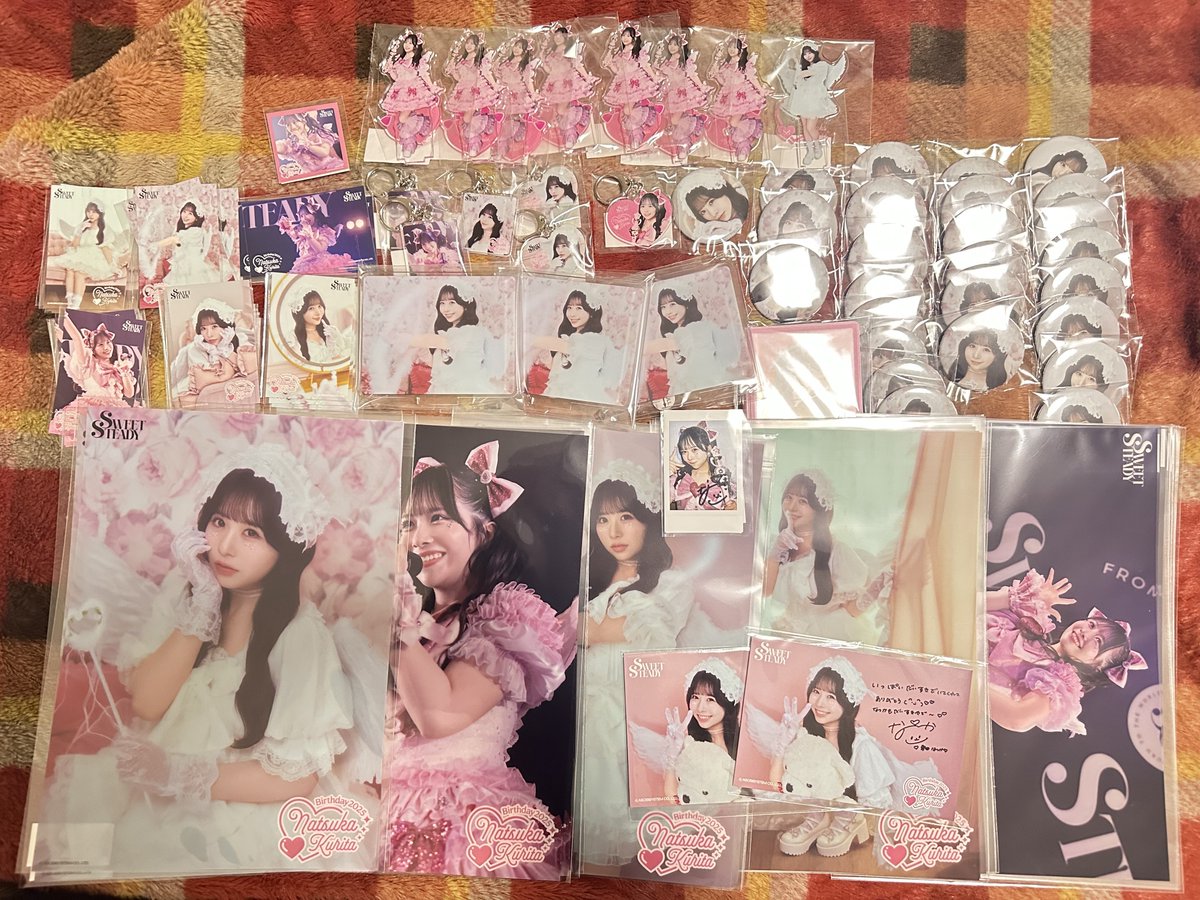 SWEET STEADY 新アーティスト写真公開記念！ラッフルくじ | RAFFLE