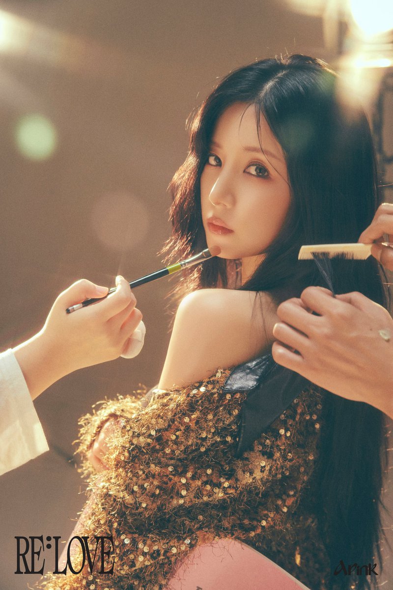 Apink_2011's tweet photo. Apink 11th Mini Album [RE : LOVE]
CONCEPT PHOTO #3
MY VER

💞 2026.01.05 MON 6PM (KST)

#에이핑크 #Apink
#박초롱 #초롱 #ChoRong
#RE_LOVE #LoveMeMore https://t.co/X2BXsGKnv7
