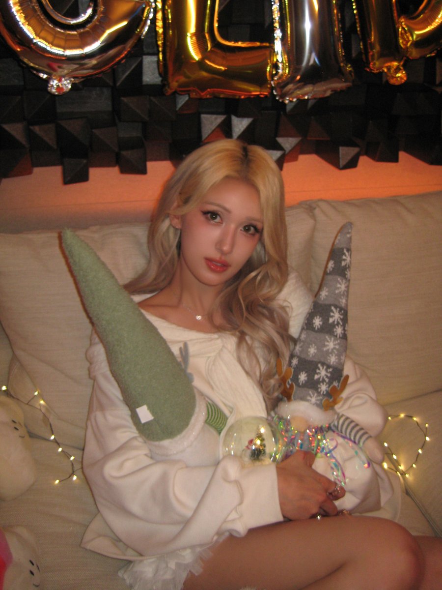 JEON SOMI(전소미) tweet media