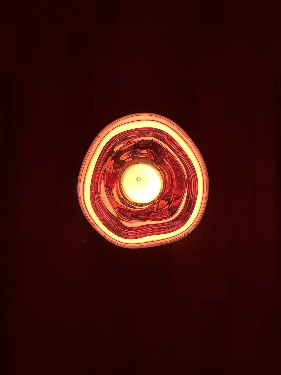 Open19:00〜26:00
お待ちしております🎄