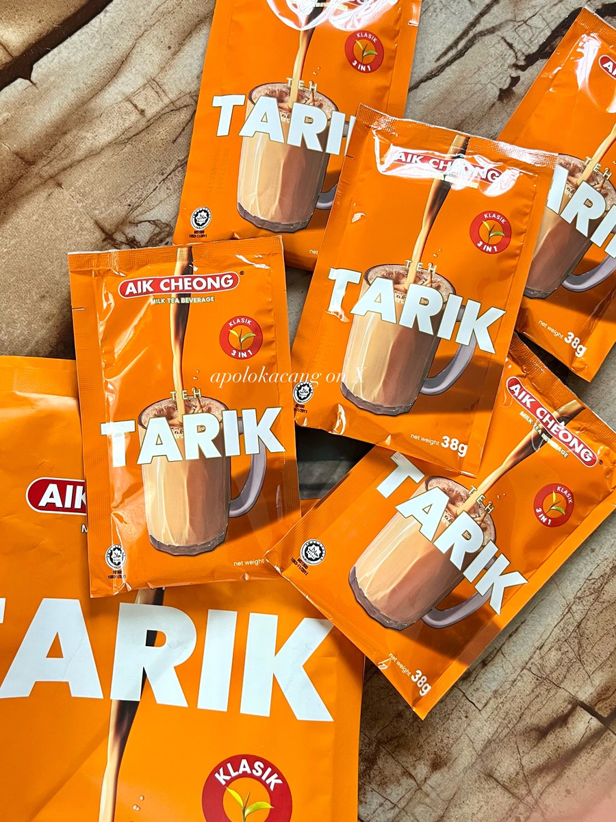 apolokacang's tweet photo. BUT WAIT… their TEH TARIK is also really good. now i get why everyone always recommends it 😭👌🏼 https://t.co/Gwh72aumCq