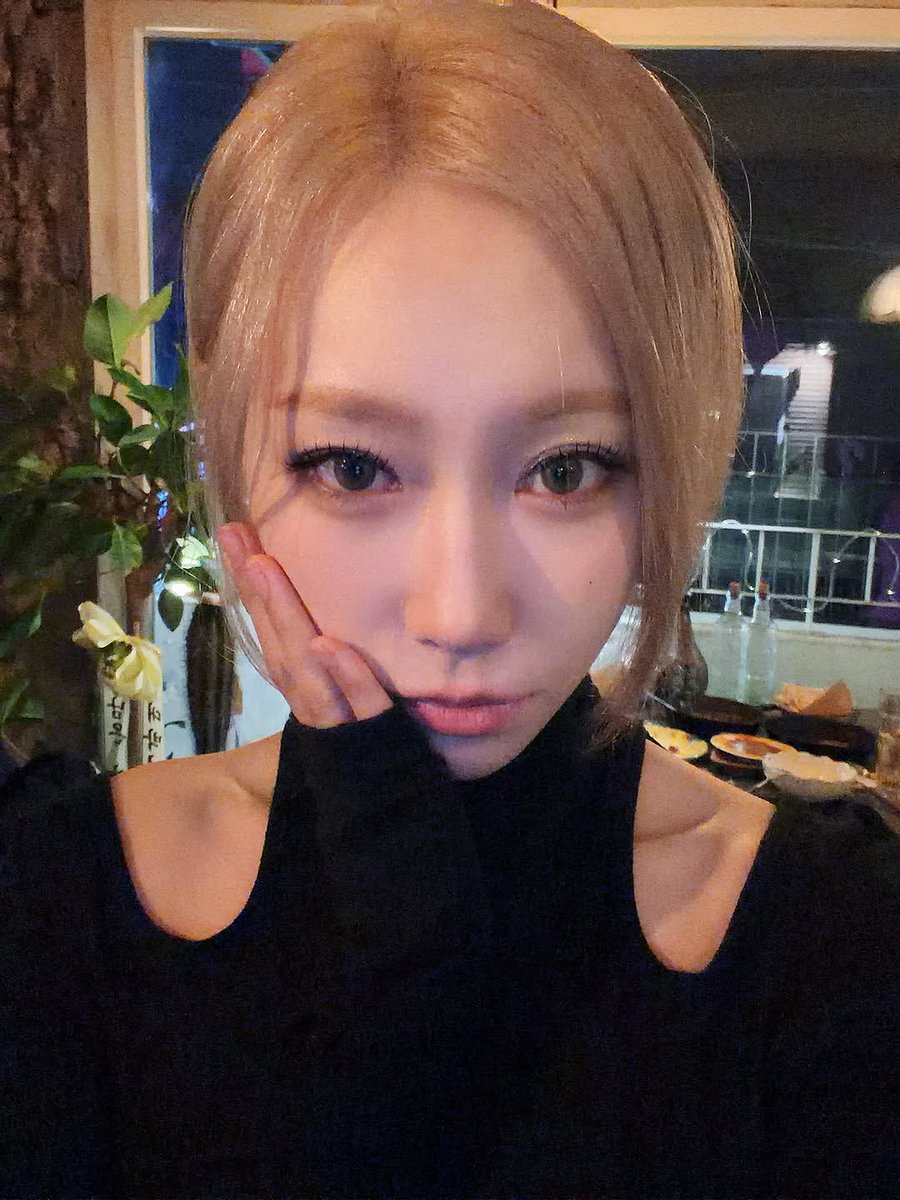 83cause's tweet image. a멜크되세요여자좋다