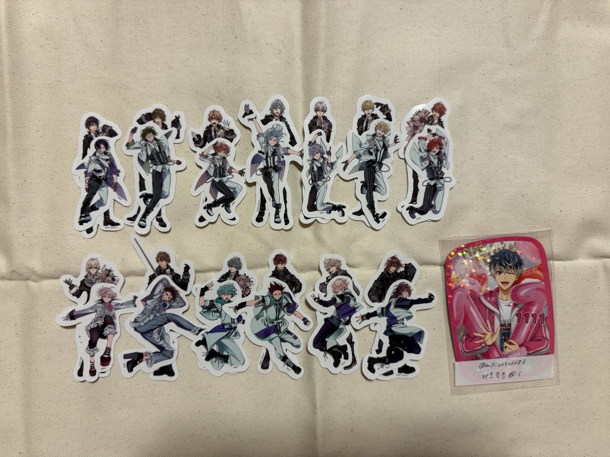 【交換】アイナナ アイドリッシュセブン 10th 10周年 フレークシール

譲→画像参照

求→百7楽6

※纏めての方優先 郵送のみ
他もあるので良かったら見てください🙇🏻‍♀️
お声がけ待ってます！