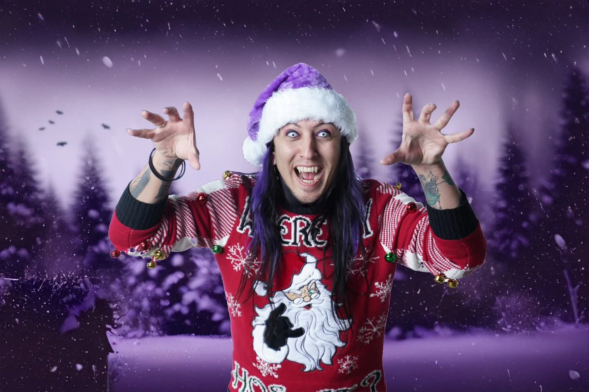 MERRY CHRISTMAS! 
Say it back? 🥺
Where my Ho Ho Hos at?