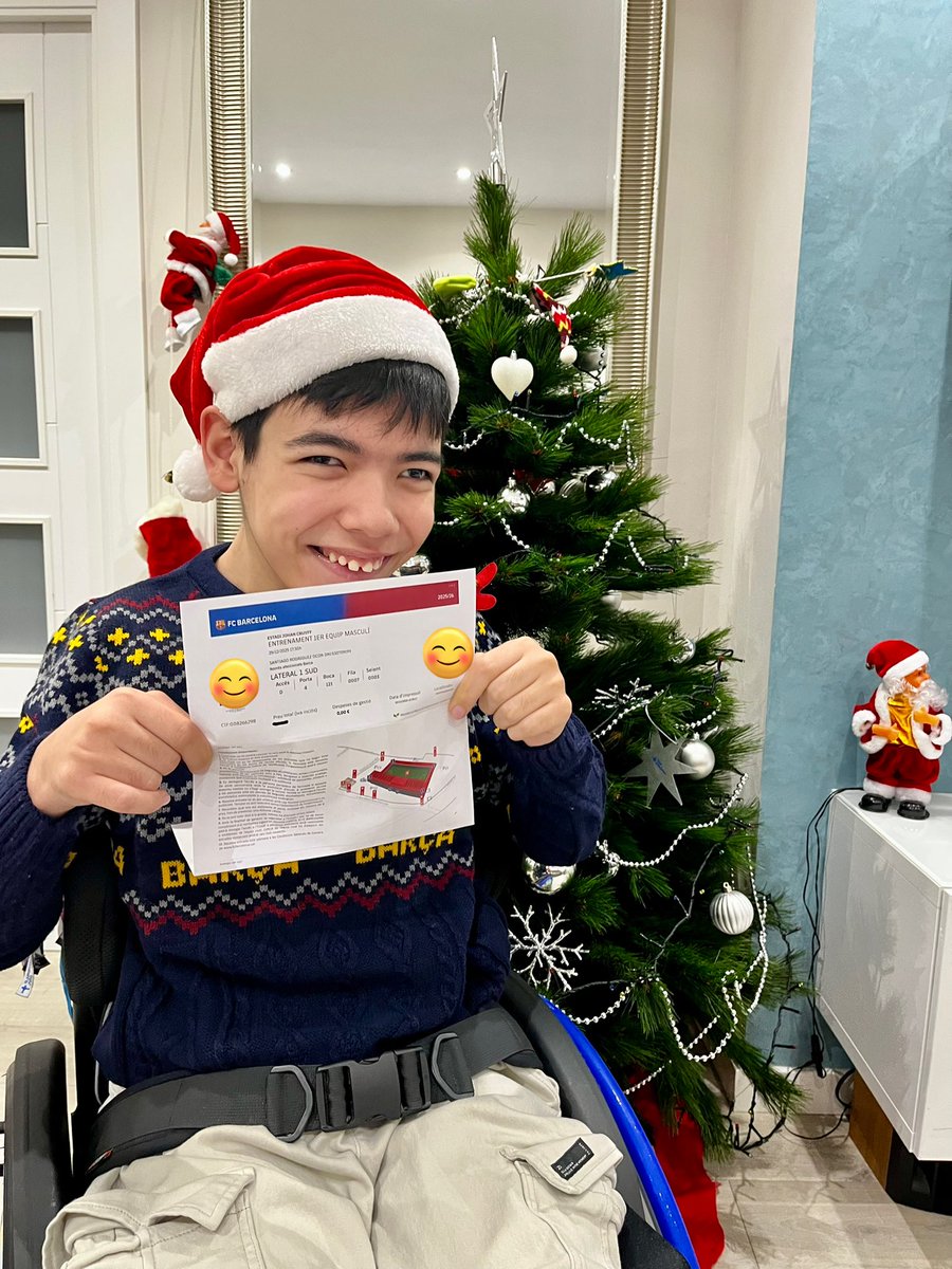Crec que m’he portat molt bé, el Pare Noel m’ha regalat l’entrada per anar a l’entrenament del Barça.
Bon Nadal família culer 💙❤️✨