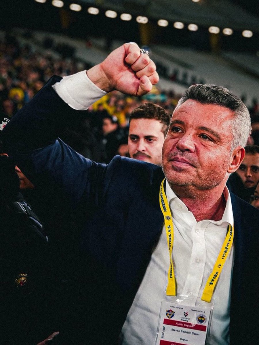 #SONDAKİKA 
Başkanımız Sayın Sadettin Saran, Adli Kontrol Şartı ile Serbest Bırakıldı!
Fenerbahçe camiası ve başkanlık makamı öyle kolay yıkılacak bir makam değildir. 3 temmuz'da olduğu gibi bugün de ter temiz. Hiç bir güç şampiyonluk yolunda birliğimize engel olamayacak.