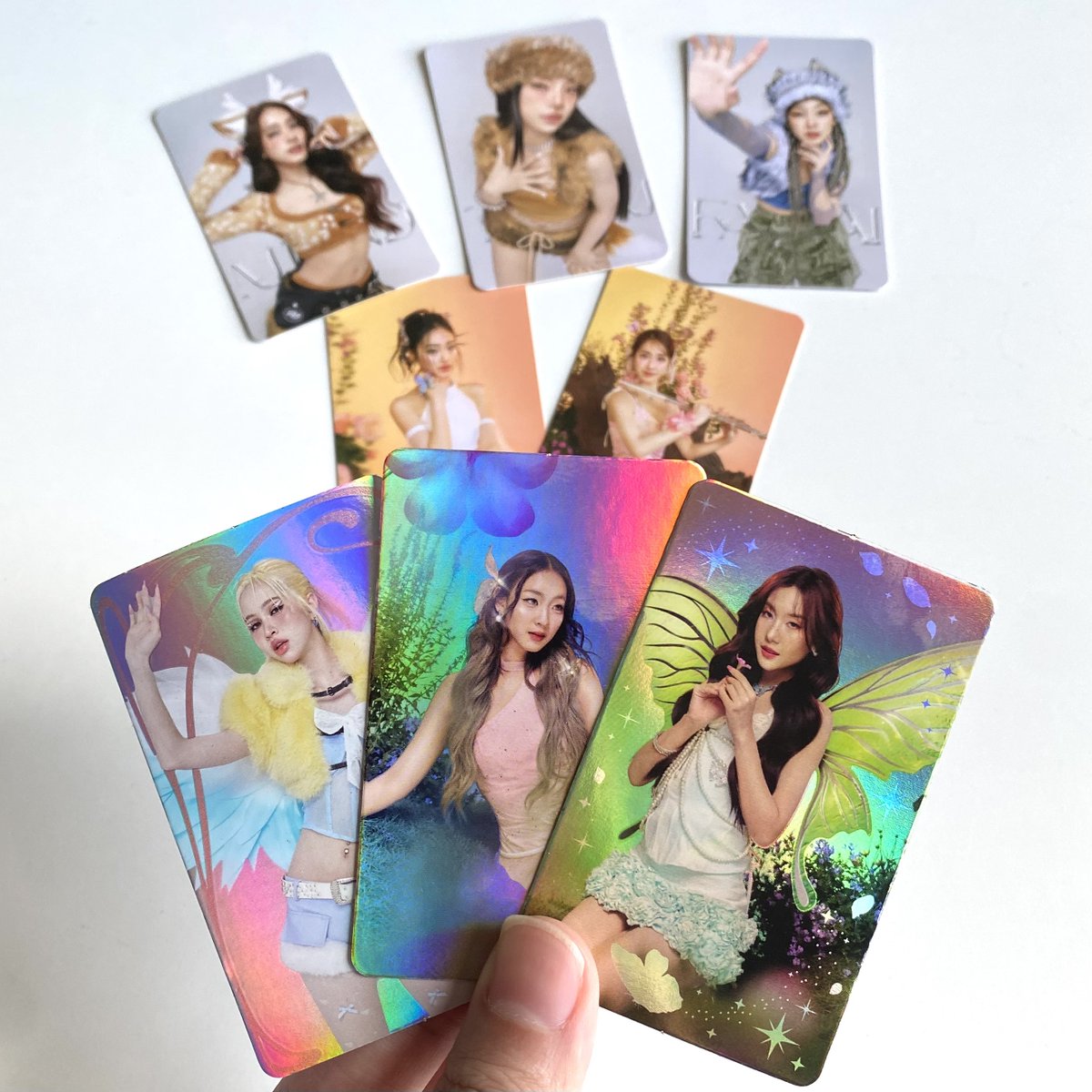 bbigkachu's tweet image. กูกรี๊ดดด sunsu x 4eve มีการ์ดให้มาสะสม แล้วแต่ละธีมสวยมากๆ นี้ชอบธีมแฟรี่สวยมากอยากเก็บให้ครบทั้งวงเลยอะ แต่เหมือนจะเป็นธีมแรร์หายากนอยวะ แต่ไม่รู้จะมีธีมอื่นอีกมั้ย แต่จึ้งสวยทุกใบจริง