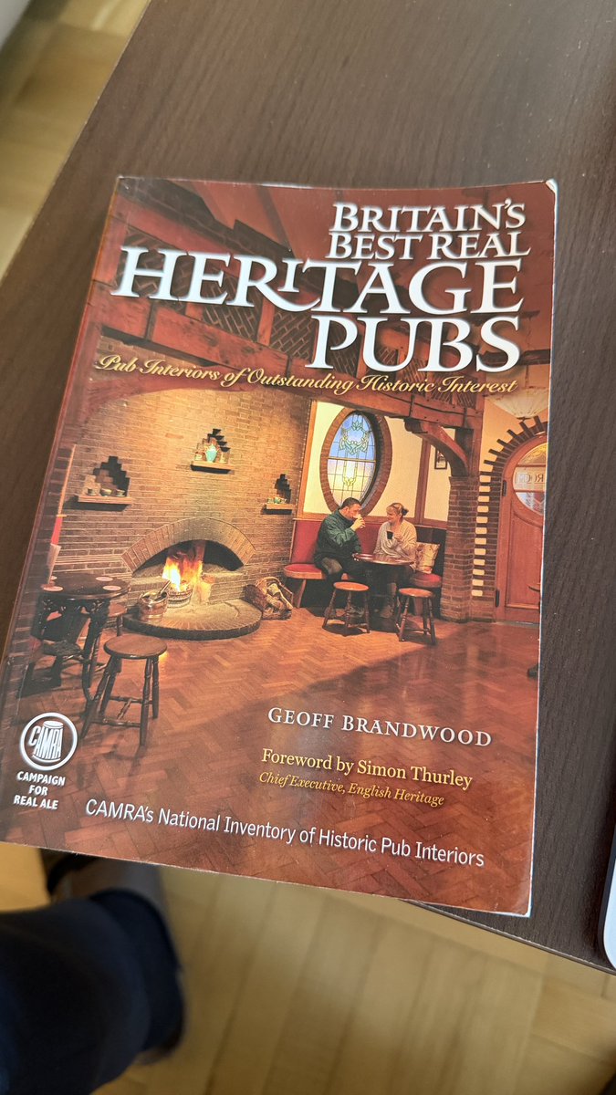 šmakGUT tweet media