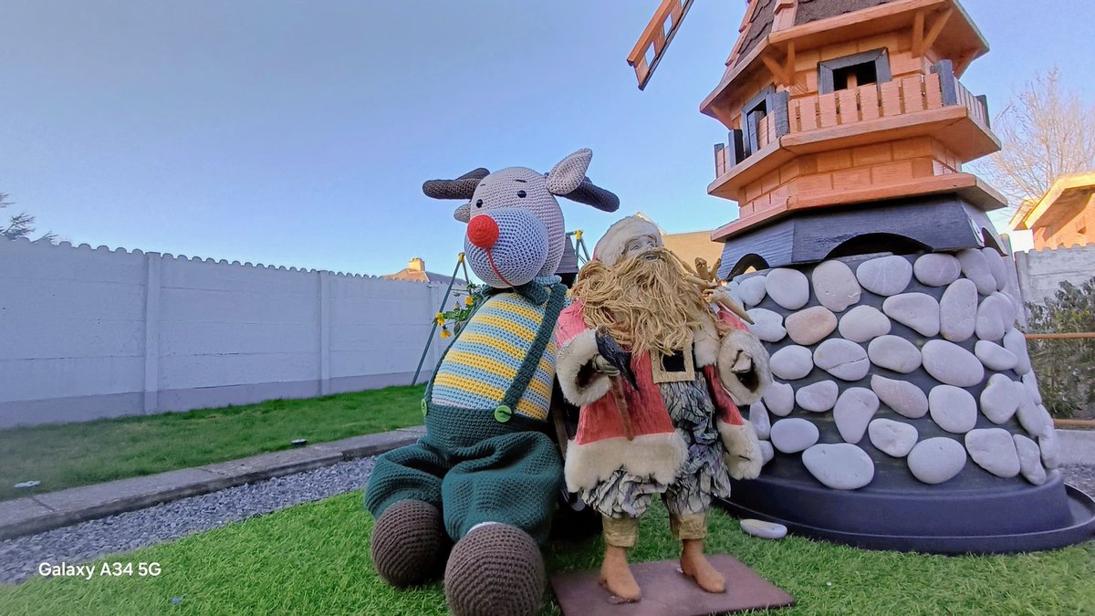 Juron26's tweet image. #vrtweer Ronny Popelier Ooigem 11h09. Voor ieder Een Zalige Kerst.