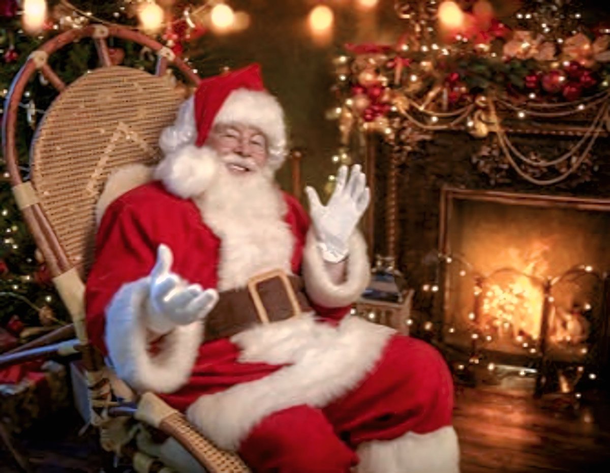 Old_Santa_Claus's tweet image. Just returned home to the North Pole after two exhausting days in my sleigh 

I need a nap, before the Christmas celebration begins 

Just wanted to wish each and everyone of you a very Merry Christmas