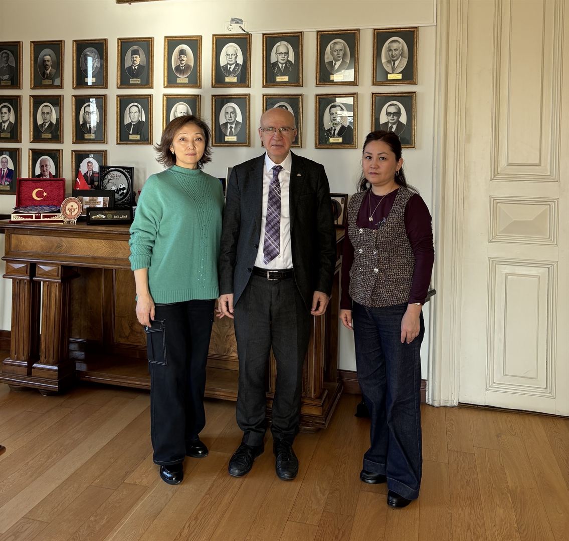 Kazakistan Narxoz Üniversitesinden Ziyaret &amp; Visit from Kazakhstan Narxoz University
cezakriminoloji.istanbul.edu.tr/tr/haber/kazak…