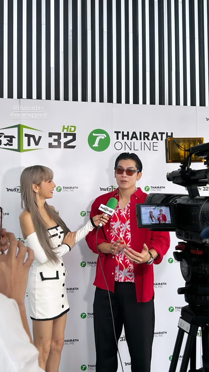 19MEW91_'s tweet image. IGs : peamq update

instagram.com/stories/peamq/…

MEW MISSESME OUT NOW

@MSuppasit
#MissEsme
#MissEsmePromo
#MewSuppasit
#มิวศุภศิษฏ์