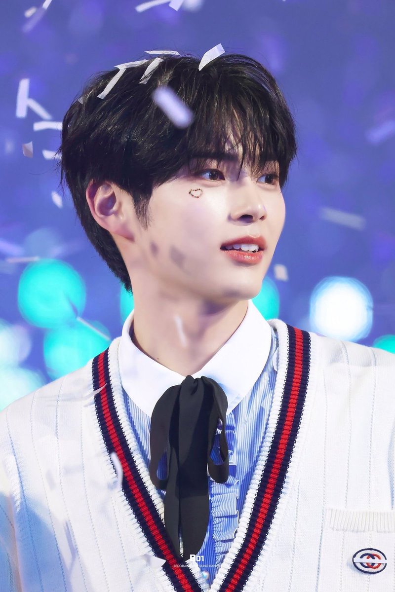 gangchiwalwal's tweet image. 연말 가요대전 헤메코는 원래 이랬는데요,,,