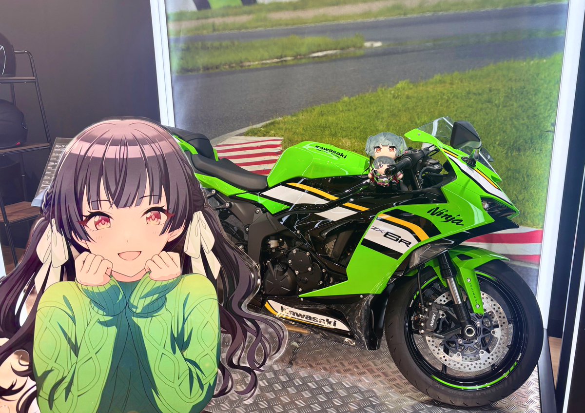 以前やった企画のベース車だったりする 年式1コ新しいんでカラーリング