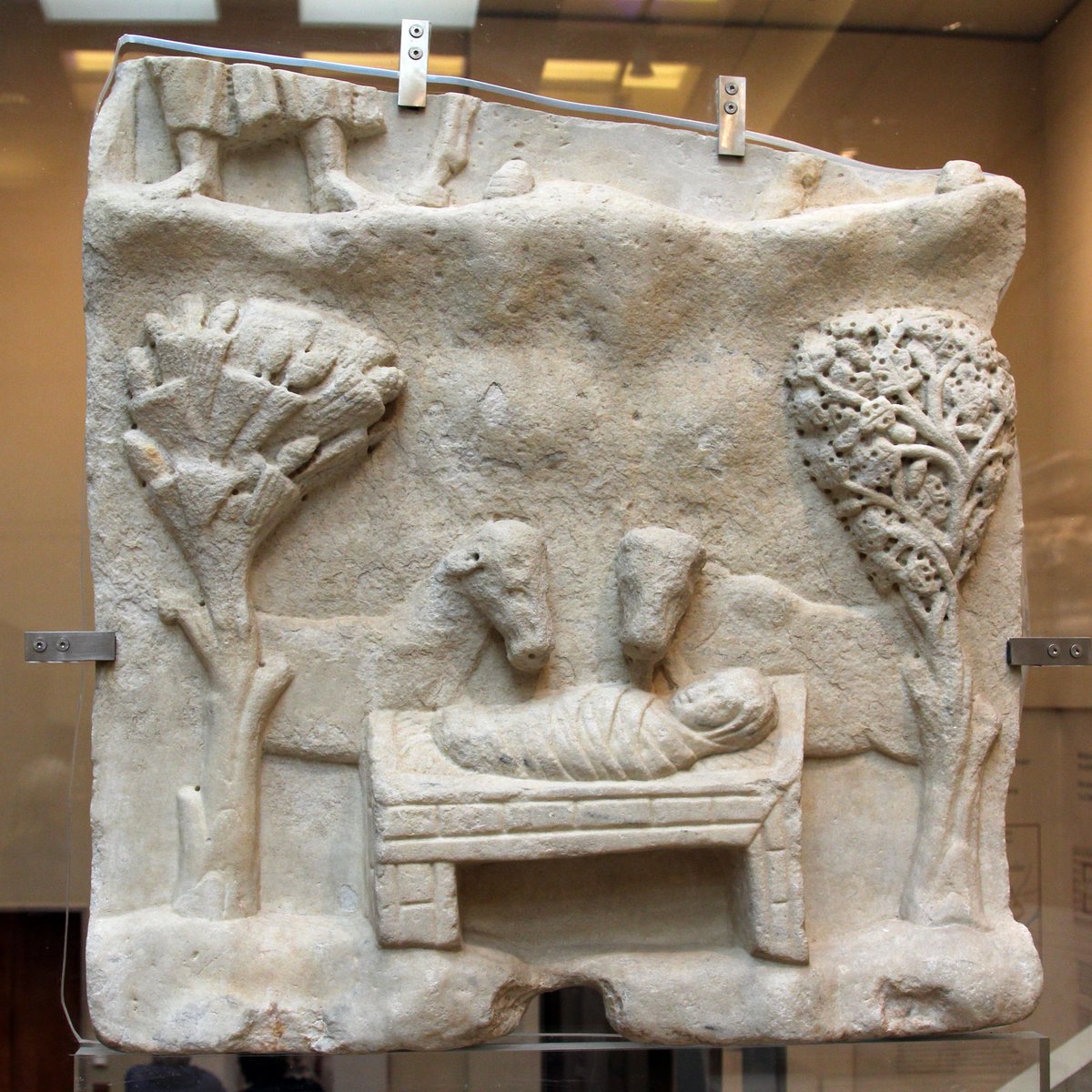 ArchaeologyTravel 🟦🟩🟧 tweet media