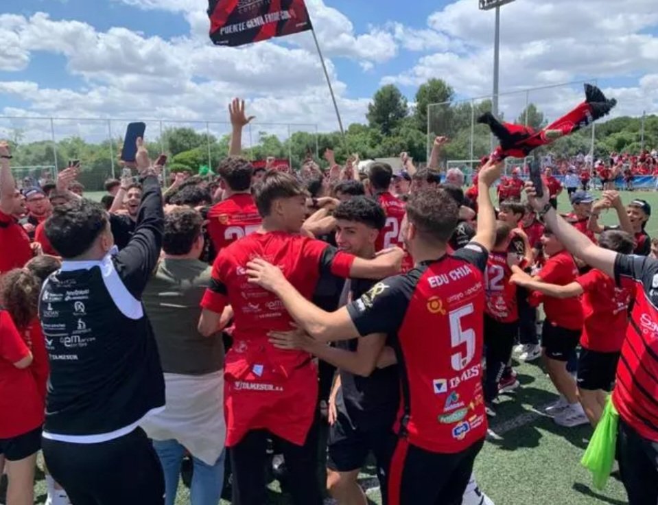 La <a href="/AcpdCordoba/">acpd cordoba</a> hace públicos sus premios anuales 2025, otorgando uno de ellos al <a href="/SalermPG/">Salerm Puente Genil F.C.</a> por su ascenso a Segunda RFEF. También muy merecido el galardón al compañero y amigo Javier Moreno, referente de la información deportiva en Pozoblanco y el Valle de Los Pedroches.