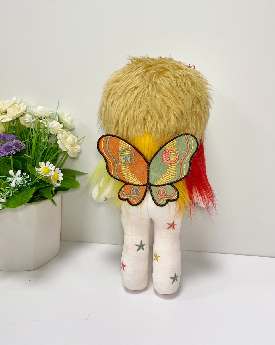 #우리_공장으로_오세요 #우리_공장을_소개합니다 #솜인형 #綿人形 #綿人形です #棉花娃娃 #cottondoll #TWdoll #JPぬい
이 아이는 마치 나비처럼 예쁘다