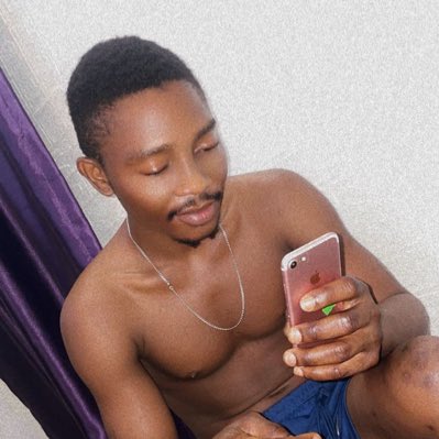 #NewProfilePic happy Christmas 🎄 family