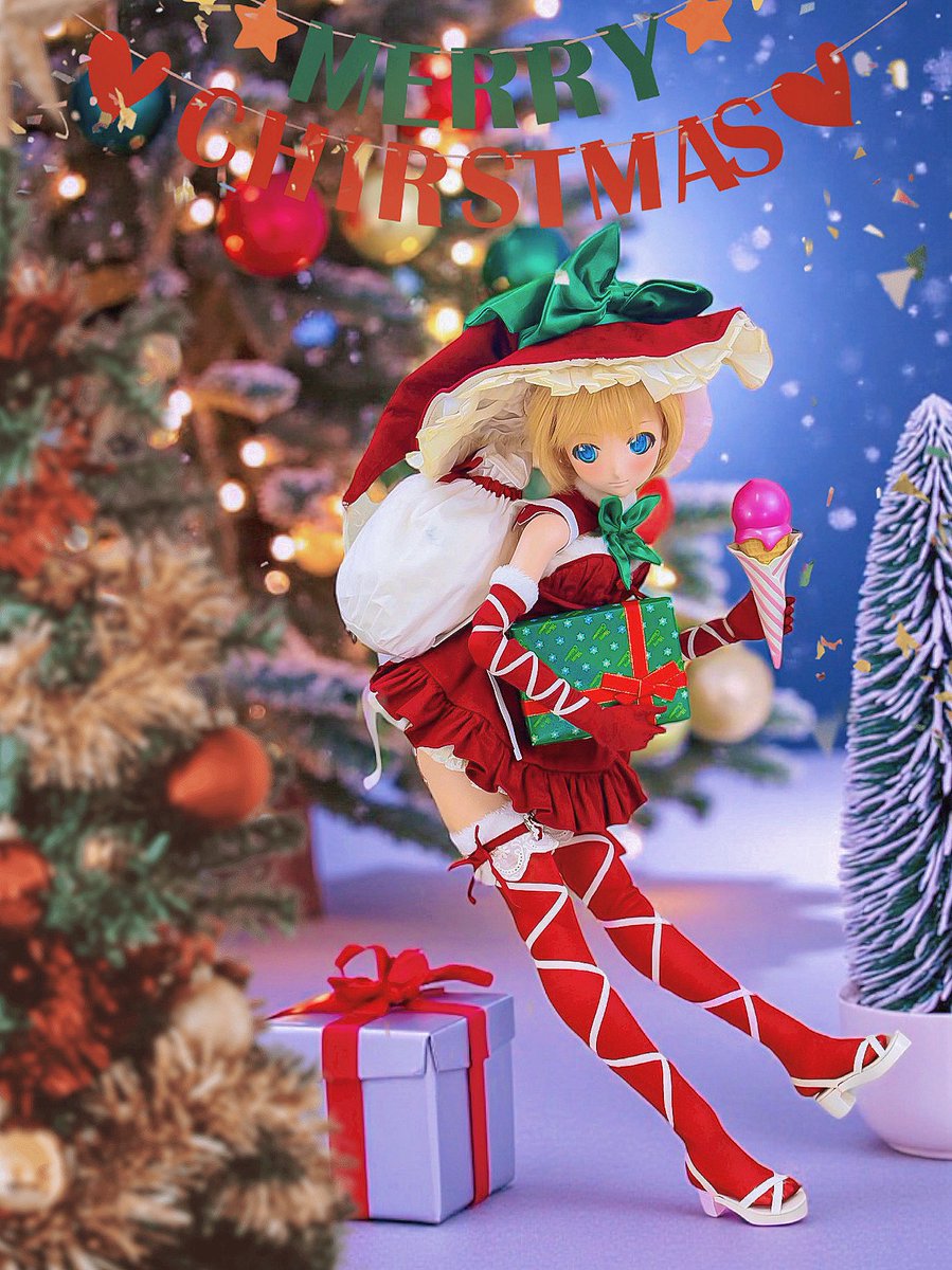🎁☃️🪅🎄𝕄𝕖𝕣𝕣𝕪 ℂ𝕙𝕣𝕚𝕤𝕥𝕞𝕒𝕤🎄🪅☃️🎁

今年もリンちゃんがクリスマスプレゼント🎁を持ってきてくれました💕
なんとか間に合ったね>_<🩷

#クリスマスドール撮影2025 
#ドールでクリスマス 
#鏡音リン 
#MerryChristmas 
#うちのこかわいい