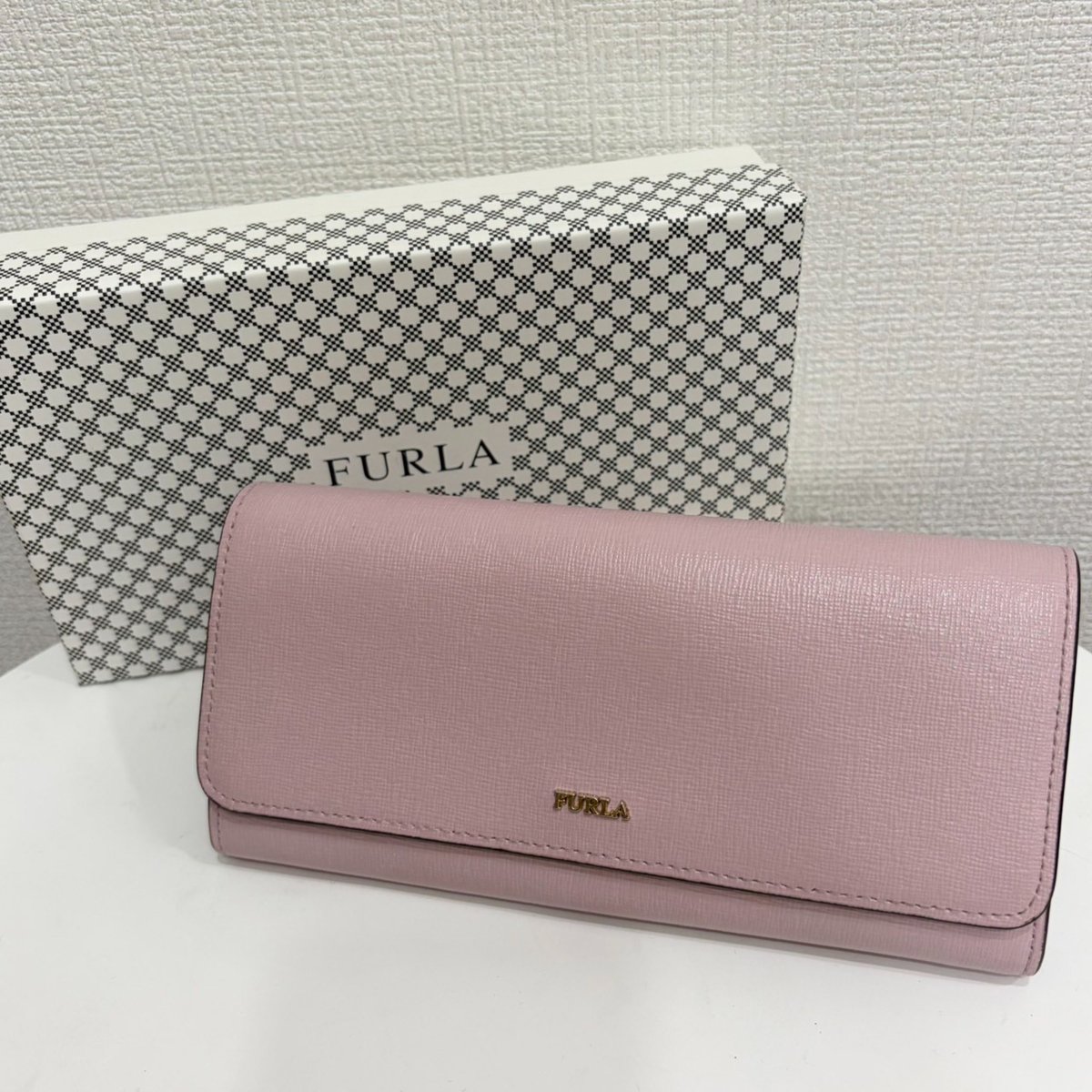 trefac_uselet's tweet photo. 【FURLA/フルラ】フェミニンな財布の入荷です
https://t.co/Voj3uCQDHq

#インポートブランド #FURLA #フルラ #草加 #財布 https://t.co/tRWFf66bwR