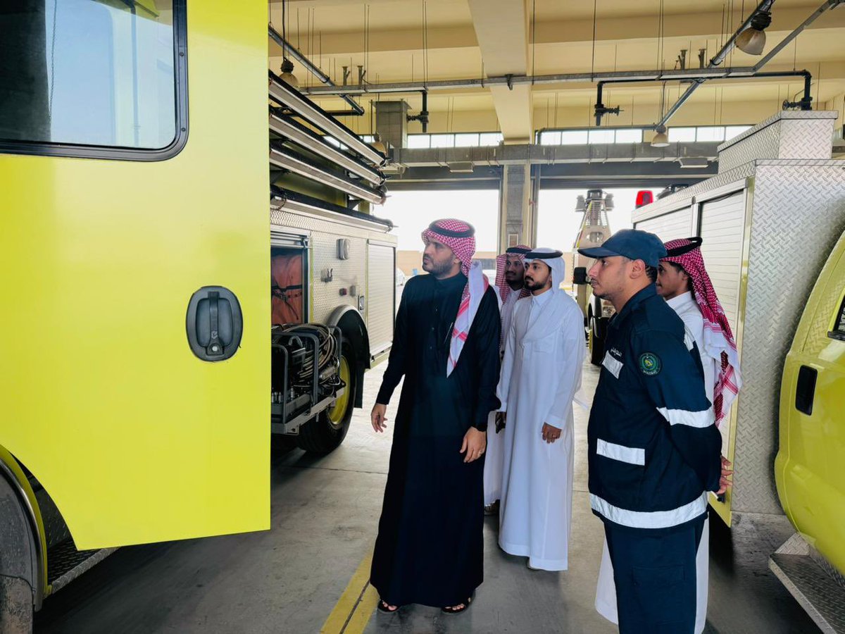 AFAGYOUTHAS's tweet image. تشرّفت جمعية آفاق الشبابية بزيارة مركز الدفاع المدني، واطّلعت خلال الزيارة على مهامهم وجهودهم الكبيرة في تعزيز السلامة والوقاية وحماية الأرواح والممتلكات.

نثمّن حسن الاستقبال والتعاون، ونسأل الله لهم التوفيق في خدمة الوطن والمجتمع.

#جمعية_آفاق_الشبابية
#الدفاع_المدني